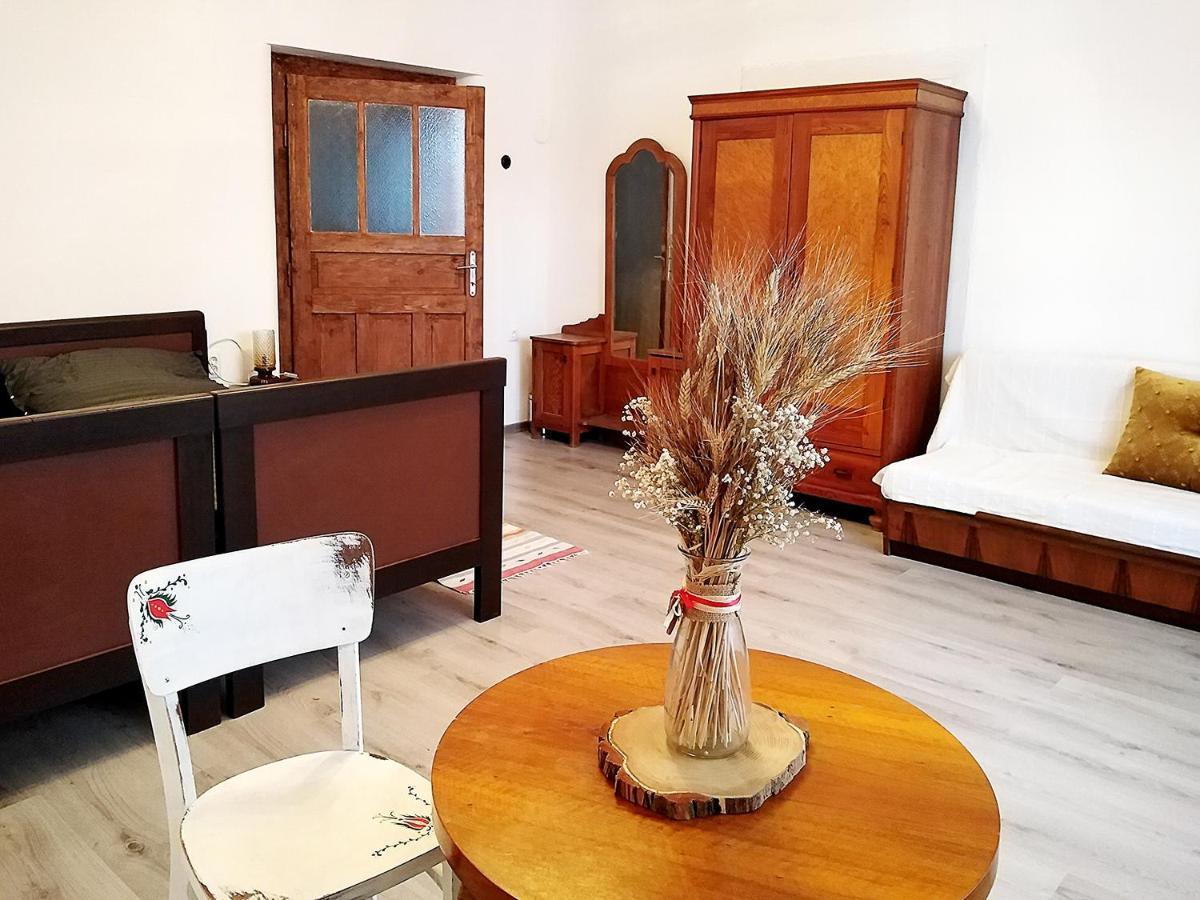 Family Apartman Szadelo - Zadiel Zewnętrze zdjęcie